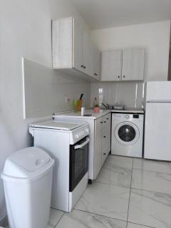 2-Bedroom Apartment in Gzira R4B - Il-Gżira - 3