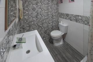 Stunning Mlaga Apartment with Ocean Views - 1