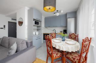 Spacious Apartment Close to Warsaw for 5 people by Noclegi Renters - Konstancin-Jeziorna - 7
