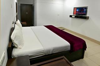 Hotel Misty Grand Kodenchery - - 1