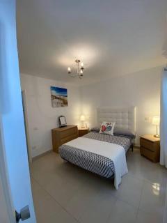 314 Colony Club - 3