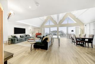 Spindrift - stunning beachfront residence - Bognor Regis - 0