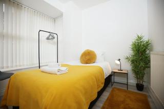 Milestone House By N And N Stays, Contractor Friendly, 6 Bed house, Sleeps 10, Private Parking, WIFI - Cardiff - 6