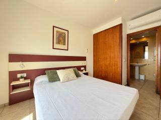 Agi Rodas Apartments - 4