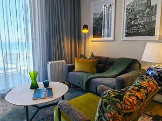 Wavescapes Chic Seaside Stay - 2