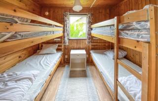 1 Bedroom Awesome Home In Byxelkrok - Byxelkrok - 2