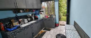 Sarah's Garden BnB & BnB Spa Family room with livingroom - Clarin - 6