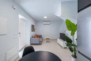 Moott Homes Suites Arco de Braulio Dúplex 6 - Almería - 7