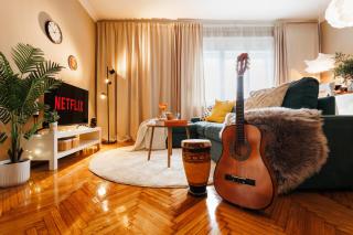 Harmonic Nest 3min to Republic Square Renovated - 0