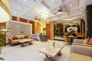 Hotel Aroma Plaza Near Delhi Airport - Neu-Delhi - 7