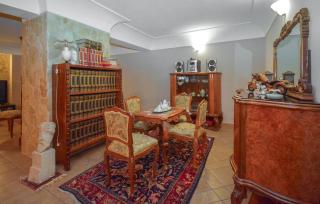 Gorgeous Home In Vittoria - Vittoria - 7