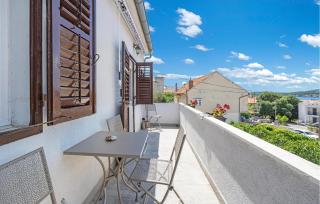 Amazing Apartment In Sibenik With Wifi - 4