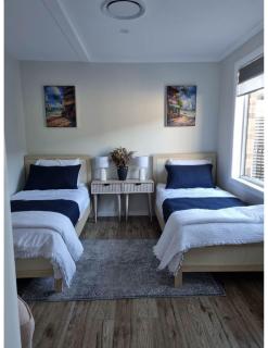 Luxurious Countryside Retreat - Visit our private apartment on our acreage property! - Park Ridge - 7