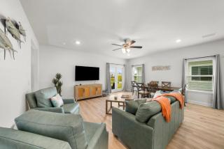 Pet Friendly Beach House - Osprey Landing by Panhandle Getaways - Saint Joe Beach - 6