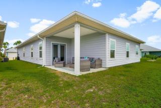 Pet Friendly Beach House - Osprey Landing by Panhandle Getaways - 1