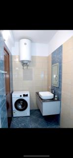 Anemone Apartment - 3