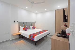 FabHotel Grand Olive I - Noida - 9