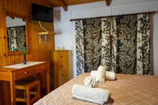 Oasis Beachfront Studios & Apartments, by ZanteWize - 3