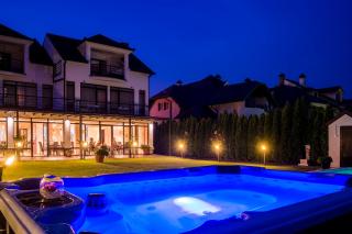 Guest House Panorama Aqualux with Free Parking - Novi Sad - 1