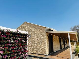 The Bundigarh Resort - Lucknow - 3