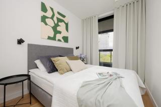 Luxury Apartment with Balcony & Air Conditioning in the Centre of Warsaw by Renters Prestige - Warsaw - 5