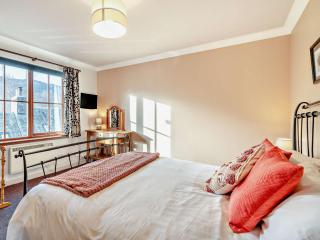 1 Bed in Callander 45288 - St Fillans - 2