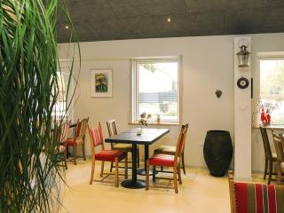 Cafe Vilhelm Holiday Centre - Gørlev - 5