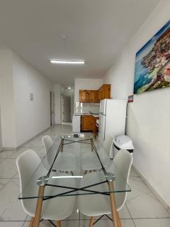 2-Bedroom Apartment in Gzira R2A - Il-Gżira - 5