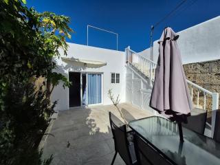 An oasis in the middle of Spanish style - La Sabinita - 2