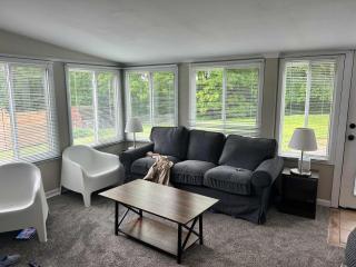 Bellwood 2 bed family house w 2 living areas Superhost - Loveland - 7