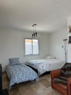 Studio rénové à neuf - 8