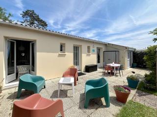 Maison rénovée, à 300m de la plage et proche commerces, avec terrasse et jardin, tout confort - FR-1-361-131 - Saint-Pair-sur-Mer - 6