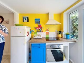 Maison rénovée, à 300m de la plage et proche commerces, avec terrasse et jardin, tout confort - FR-1-361-131 - 3