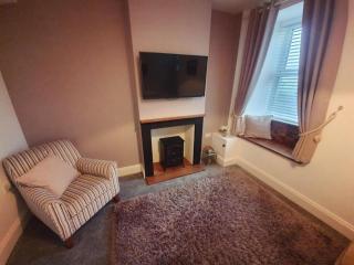 Sycamore Cottage, Western Lakes Bolthole With Views Across the Fells - Arlecdon - 2