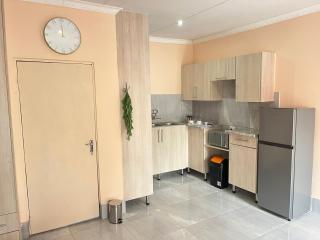 Pro-Ddm Guest House - 8
