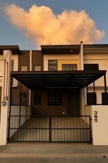 House near Caleruega Chapel & Twin Lakes Tagaytay - The Nook By Reivel - Calo - 3