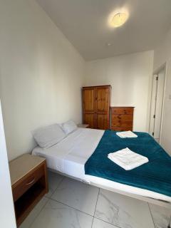 2-Bedroom Apartment in Gzira R1A - Il-Gżira - 2