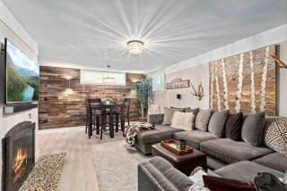 The Urban Roost I A Rustic City Escape - 9