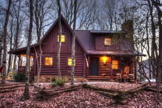 569) Massive Cabin in the woods 6 miles from Helen - Sautee Nacoochee - 1