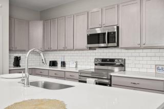 Spacious Whitestown Getaway - 1