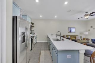 Resort Fun Star Wars Toy Story Rooms Near Disney - 3