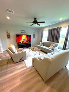 Tigers Stripe Stay Luxury Retreat by LSU - CL5602 - 0
