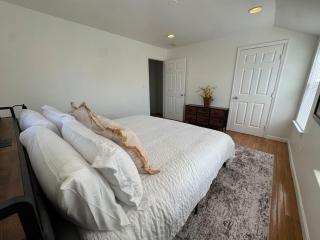 DC Suburb Home with Parking Near Metro DC - 8