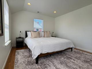 DC Suburb Home with Parking Near Metro DC - Alexandria - 4