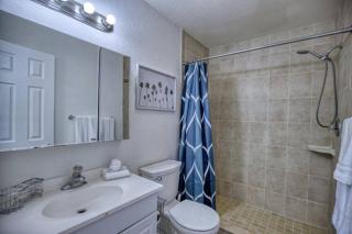 561c) Large 2 bedroom Minutes to the beach - Sarasota - 1