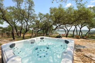 Sunrise Lodge - Main Cabin - Spicewood - 6