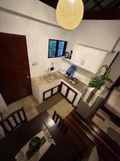 Cozy Quad Studio with WiFi near the Beach and Main Street - Upper Lvl - General Luna - 8