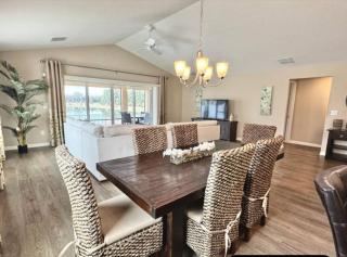 561h) Large 3 bedroom with golf cart - The Villages - 0