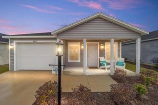 561f) Very large 2 bedroom with King Bed - 5