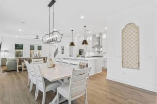 12 Bedrooms Private pool Walk to beach - 2